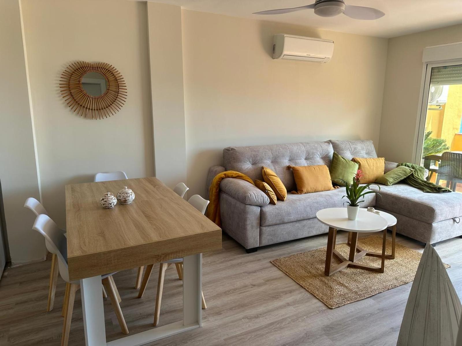 Mirador De Carvajal I Apartment เบนัลมาเดนา ภายนอก รูปภาพ